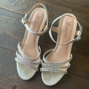 Lorraine Pumps Women’s Sz 7